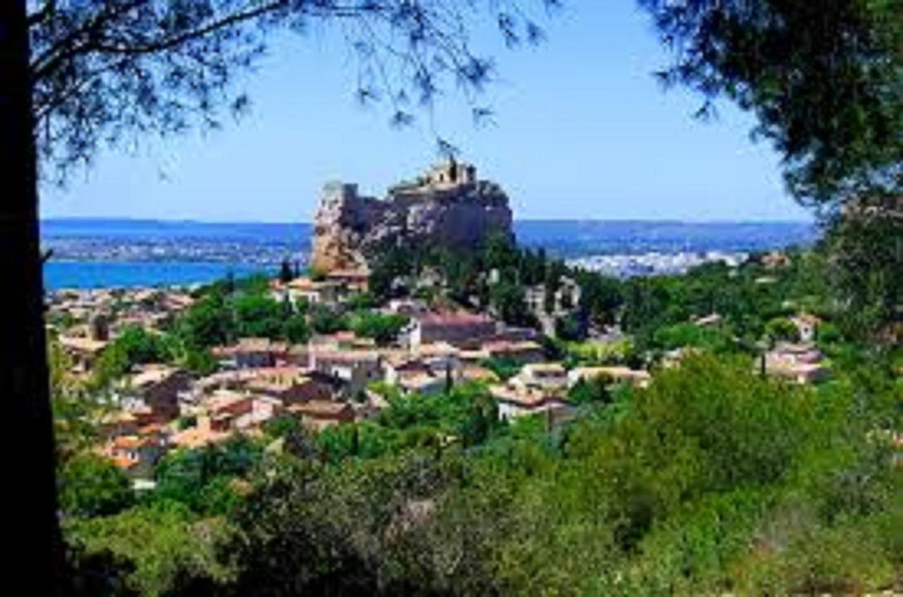 Guest House Provencal Vitrolles  Exteriör bild
